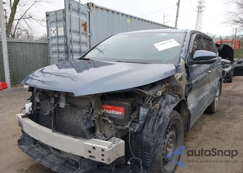 2015 Toyota Highlander Le Plus V6 from USA, damaged, VIN 5TDBKRFH4FS148663